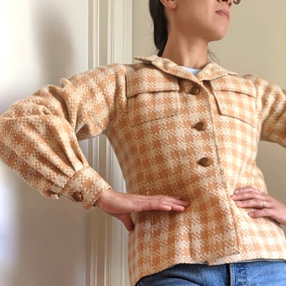 Vintage Plaid Coat - Picture 3 of 6